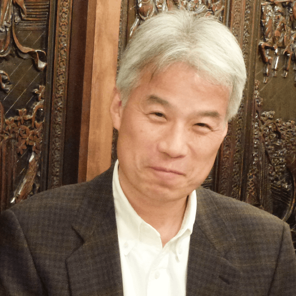 院長・医学博士 石綿清雄